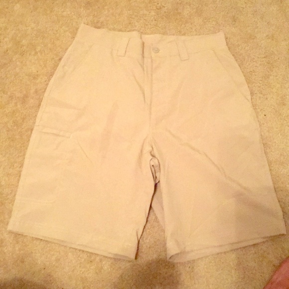 Golf shorts - Picture 1 of 3